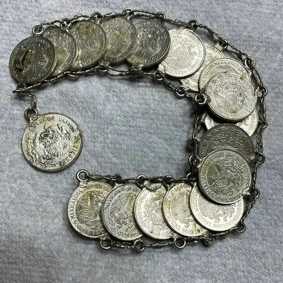 Vintage cinco centavos coin braclet - Picture 3 of 5